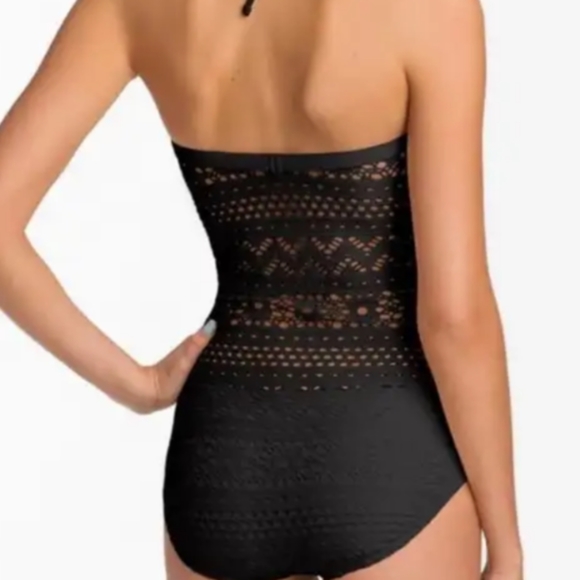 SOLD: 8 Robin Piccone Crochet Swimsuit 1pc - Picture 3 of 13